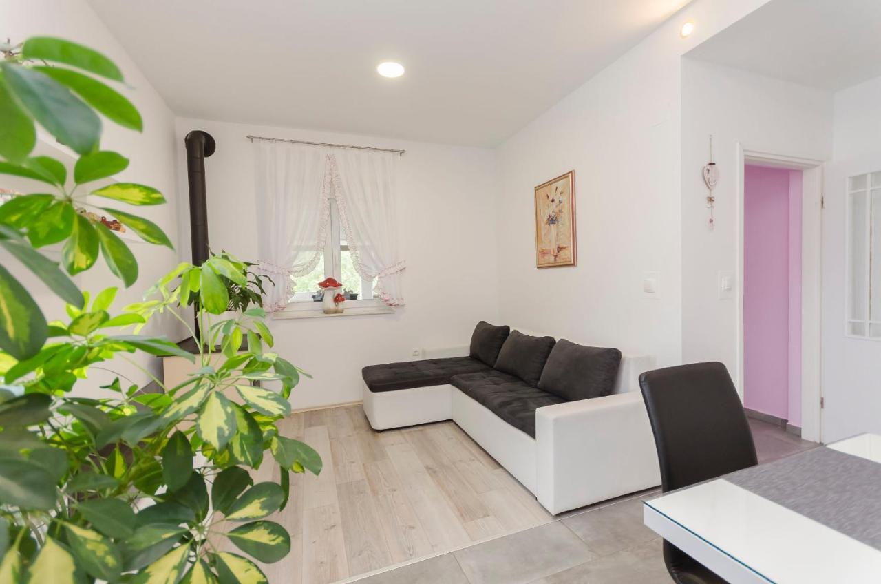 Apartment Luka Rupe Экстерьер фото