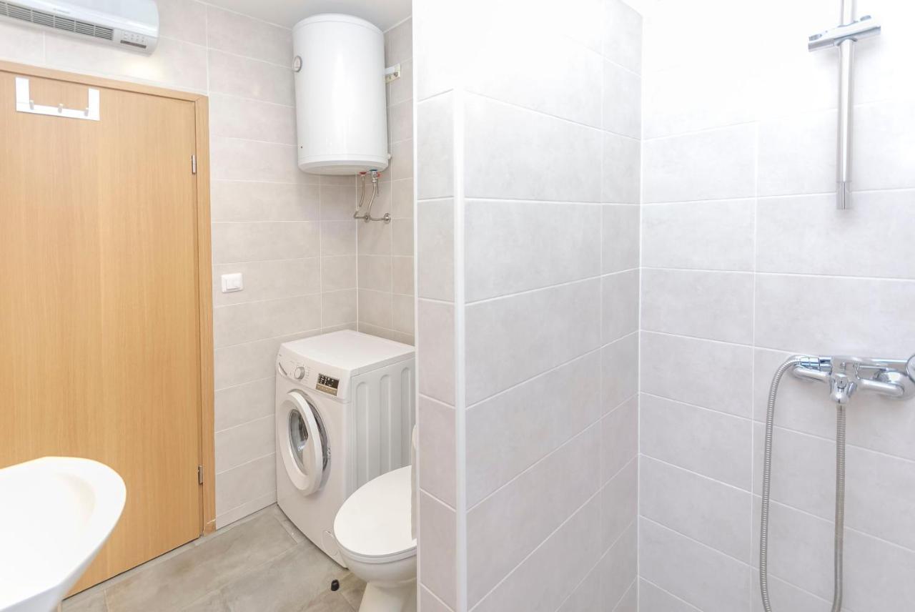 Apartment Luka Rupe Экстерьер фото