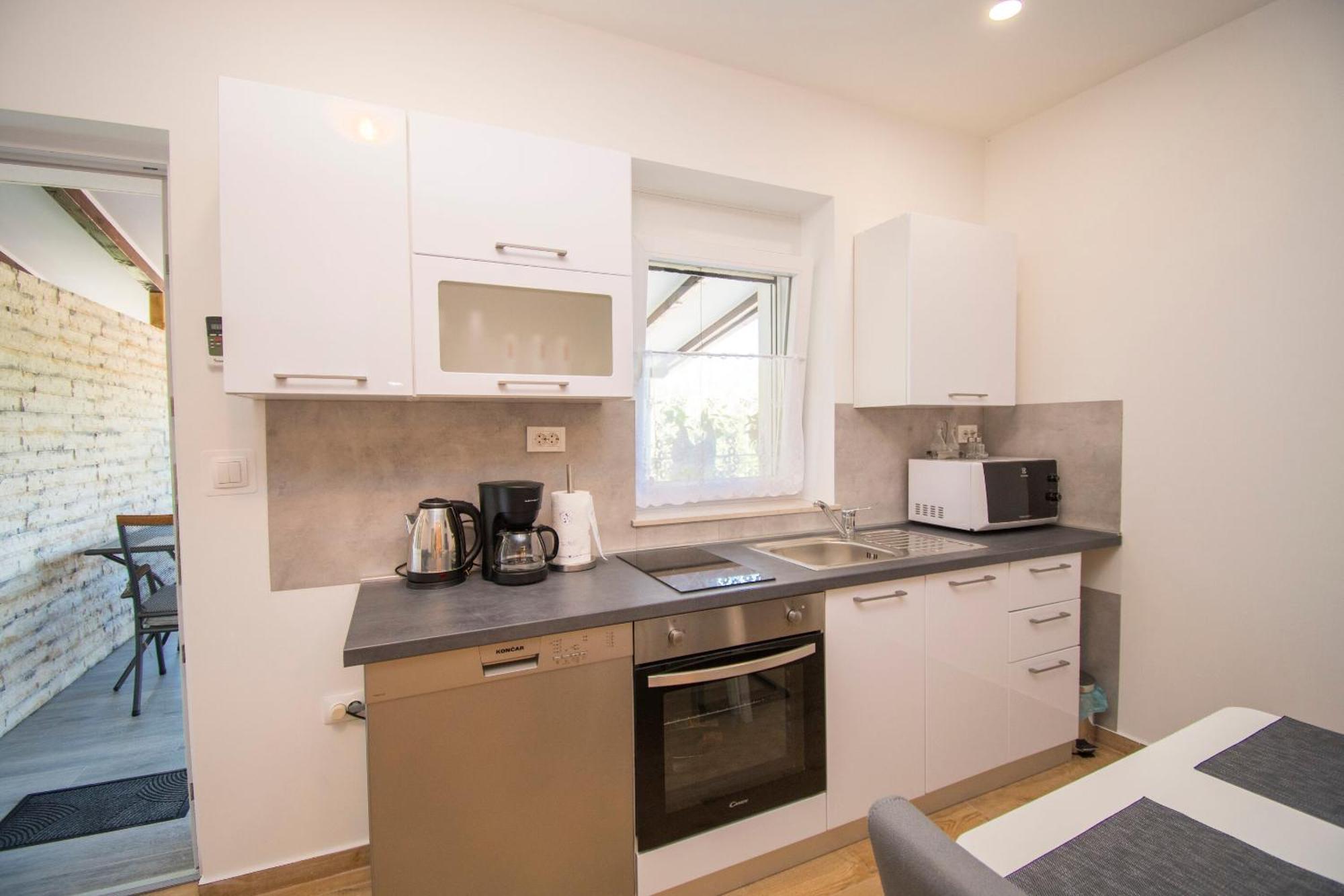 Apartment Luka Rupe Экстерьер фото