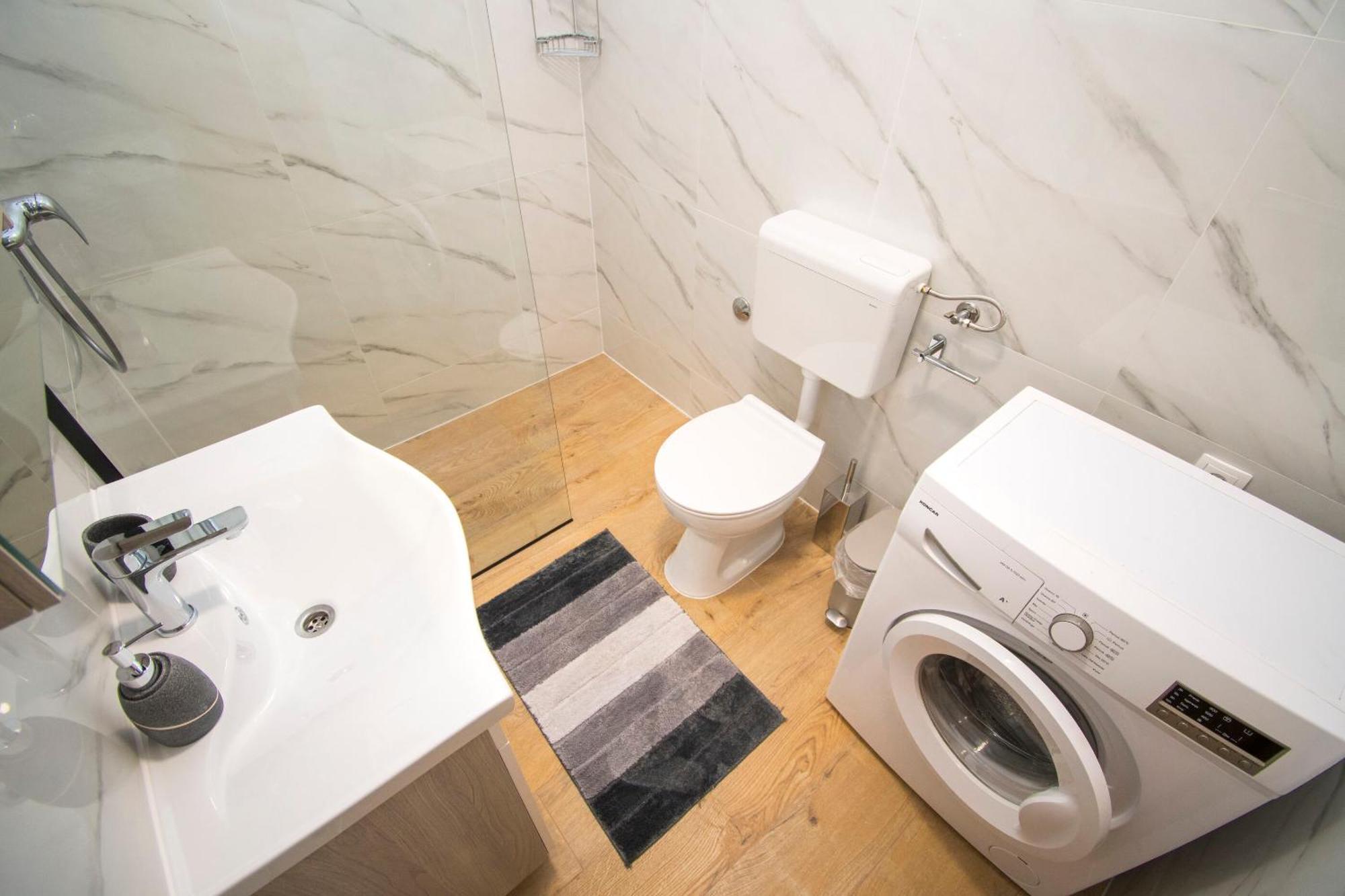 Apartment Luka Rupe Экстерьер фото